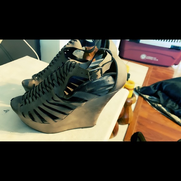 Steve Madden size 9 - Picture 4 of 6